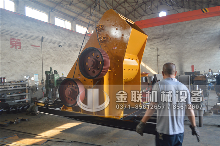 哪個(gè)廠(chǎng)家煤炭粉碎機(jī)優(yōu)勢(shì)多，有哪些型號(hào)推薦？