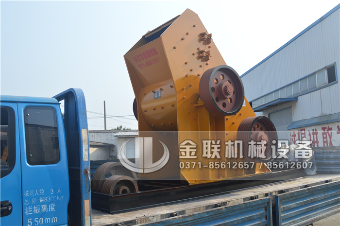 中型煤炭破碎機的價格是多少，是怎么來破碎煤炭的？