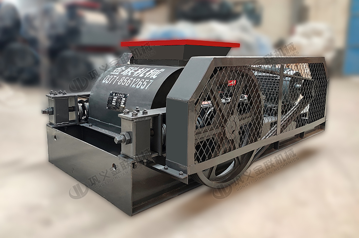 狼牙式雙齒輥破碎機(jī)出料粒度好，產(chǎn)量大