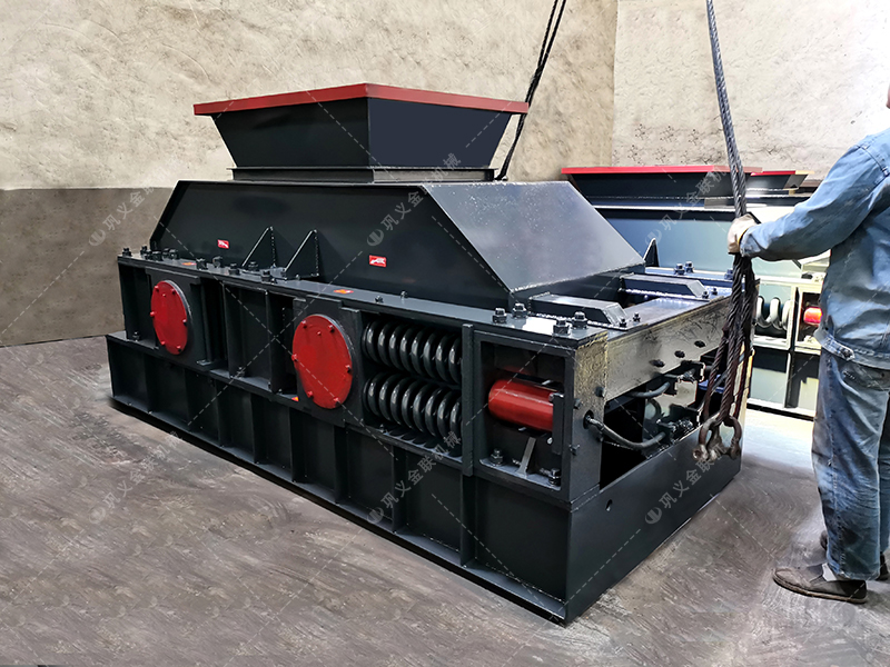 2PG1000x700中型對輥破碎機(jī)發(fā)貨圖片 2PG1000x700中型對輥破碎機(jī)發(fā)貨圖片