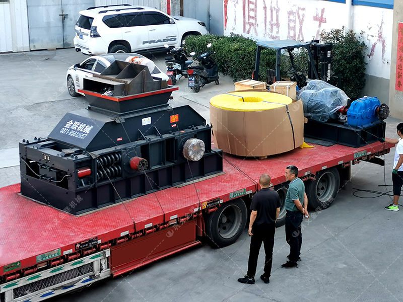 2PG1200x800半自動液壓對輥破碎機 大型破碎機發(fā)貨 2PG1200x800半自動液壓對輥破碎機 大型破碎機發(fā)貨