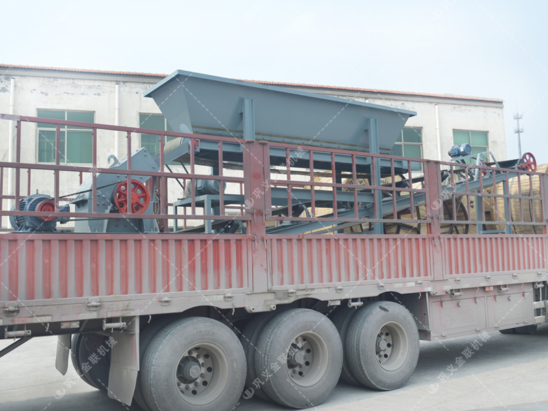 給料破碎輸送一體機(jī)發(fā)貨圖片_發(fā)往甘肅平?jīng)鯻破碎煤 給料破碎輸送一體機(jī)發(fā)貨圖片_發(fā)往甘肅平?jīng)鯻破碎煤