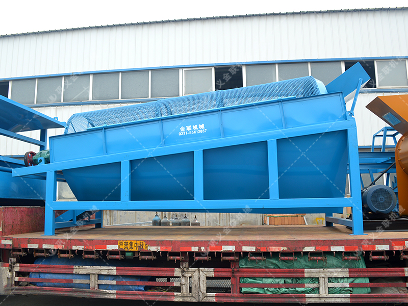 86雙級粉碎機生產線發(fā)貨圖片_發(fā)往廣西百色_破碎篩分金礦石