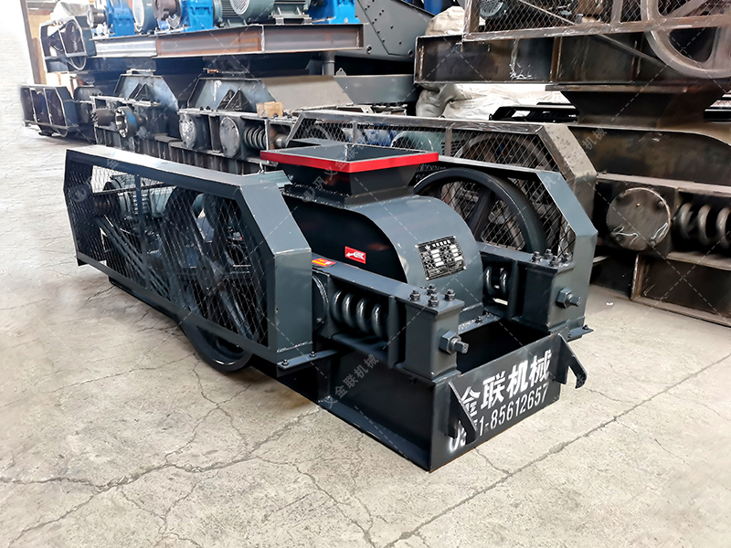 2PG400X400小型對輥破碎機發(fā)貨圖片_發(fā)往山東鄹平_破碎焦炭 2PG400X400小型對輥破碎機發(fā)貨圖片_發(fā)往山東鄹平_破碎焦炭