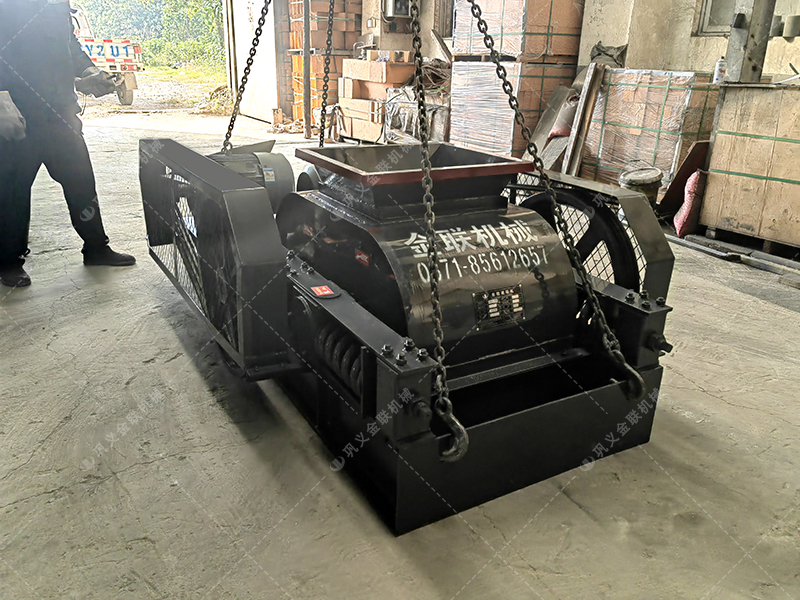 2pgc450*500雙齒輥破碎機發(fā)貨圖片_發(fā)往內蒙古赤峰_破碎煤 2pgc450*500雙齒輥破碎機發(fā)貨圖片_發(fā)往內蒙古赤峰_破碎煤