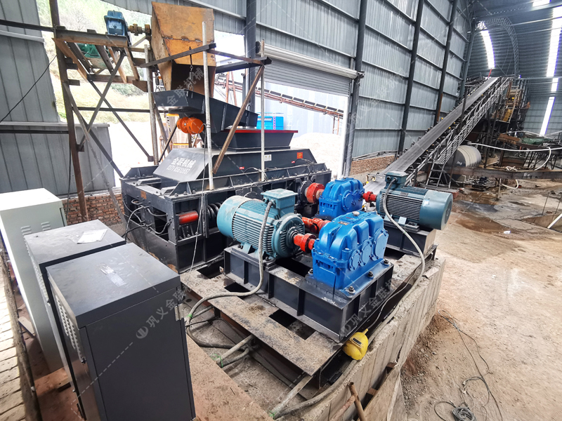 什么礦石制砂好？選對輥制砂機(jī)破碎怎么樣？