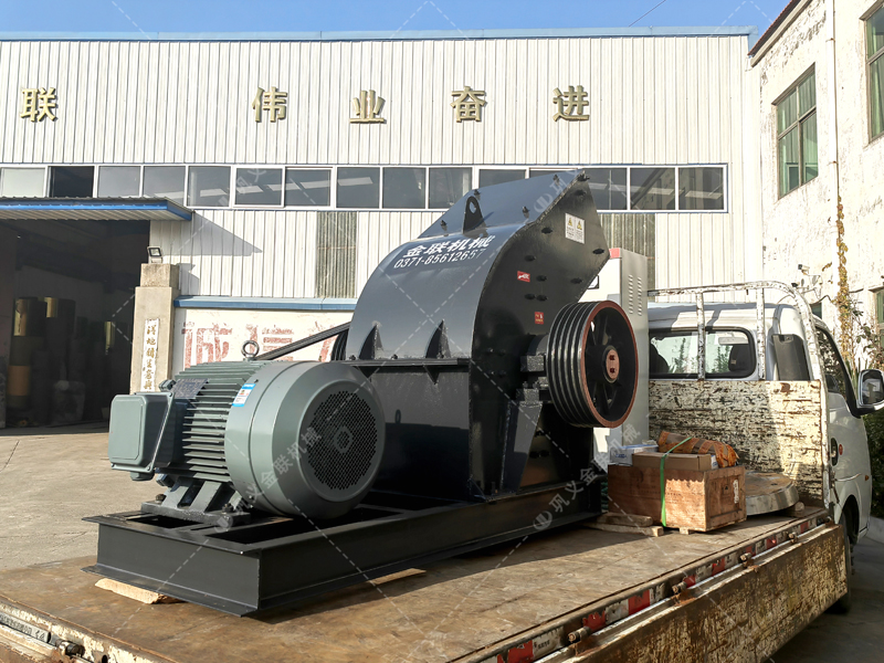 錘式破碎機(jī)和對(duì)輥破碎機(jī)區(qū)別在哪？如何進(jìn)行選擇？