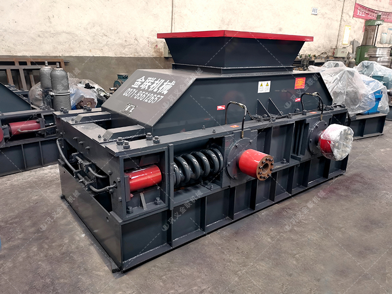 錘式破碎機(jī)和對(duì)輥破碎機(jī)區(qū)別在哪？如何進(jìn)行選擇？