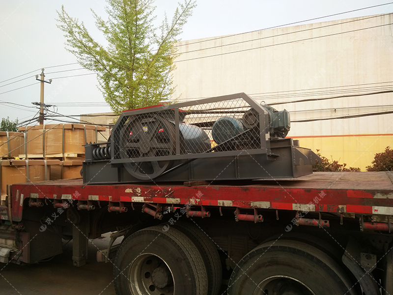 深度解析雙齒輥破碎機(jī)的工作原理與結(jié)構(gòu)特點 深度解析雙齒輥破碎機(jī)的工作原理與結(jié)構(gòu)特點