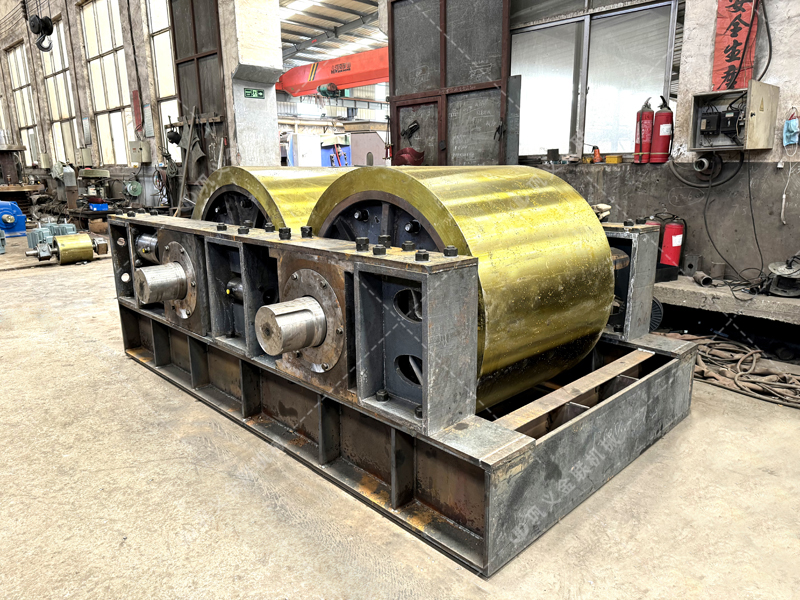 高品質(zhì)混凝土用砂難求？液壓對(duì)輥破碎機(jī)來幫你！