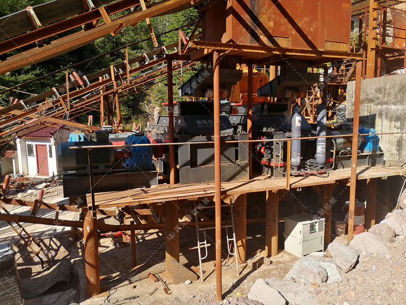 對輥破碎機(jī)的出料粒度能穩(wěn)定控制在 5mm 以下嗎？調(diào)節(jié)秘籍在此！